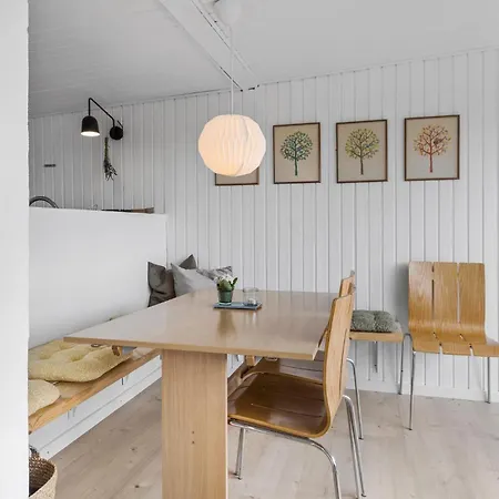 2 Bedroom In Dom wakacyjny *