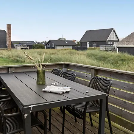 2 Bedroom In Nyaraló *